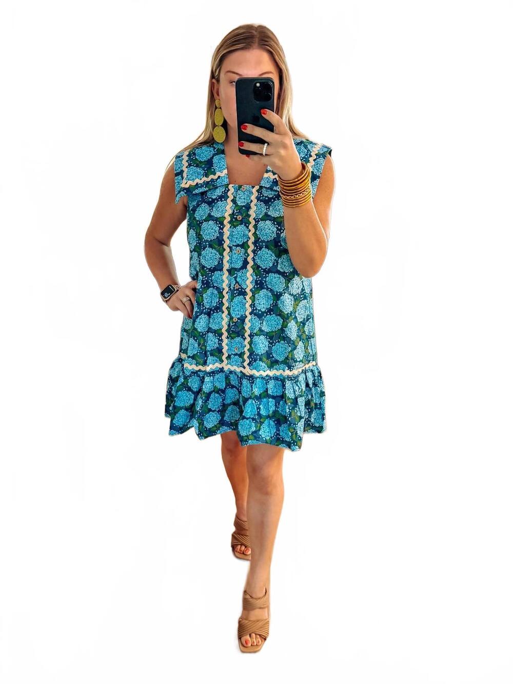 NEW THML women's lane dress in hydrangea